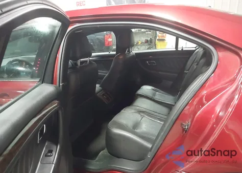 2015 Ford Taurus Limited z USA, uszkodzony, nr VIN 1FAHP2F88FG170958